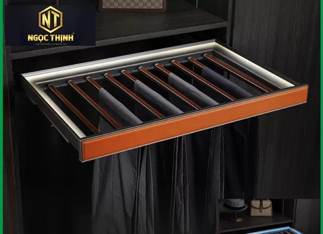 KỆ VẮT QUẦN ÁO KẾT HỢP LED CAO CẤP TẠI Mỹ Xuân KỆ VẮT QUẦN ÁO KẾT HỢP LED CAO CẤP TẠI Mỹ Xuân